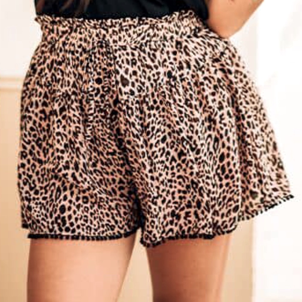 High Waist Animal Print Shorts​​​​